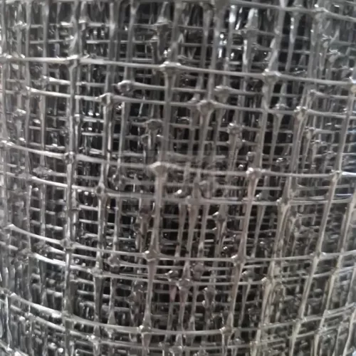 Műanyag csibeháló 2 m x 100 m 16 x 16 mm, fekete