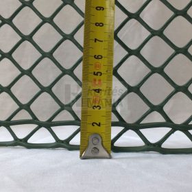 Műanyag csirkeháló, rombusz szemformával 0,5 x 30 m