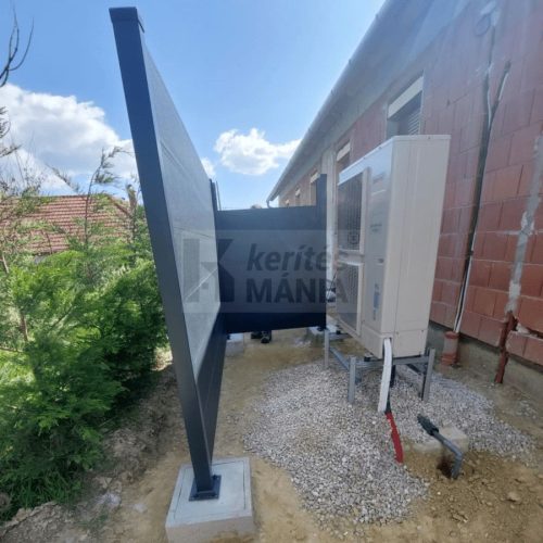 zajvédő panel telepítése hőszivattyú köré oldalsó védelemmel