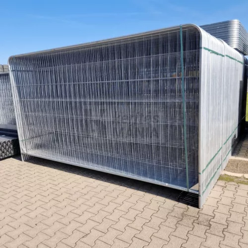 Mobil kerítés tábla RT38,  íves felső sarokkal, horganyzott, erősített