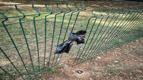 Nincs olyan, hogy "gondozásmentes" kerítés